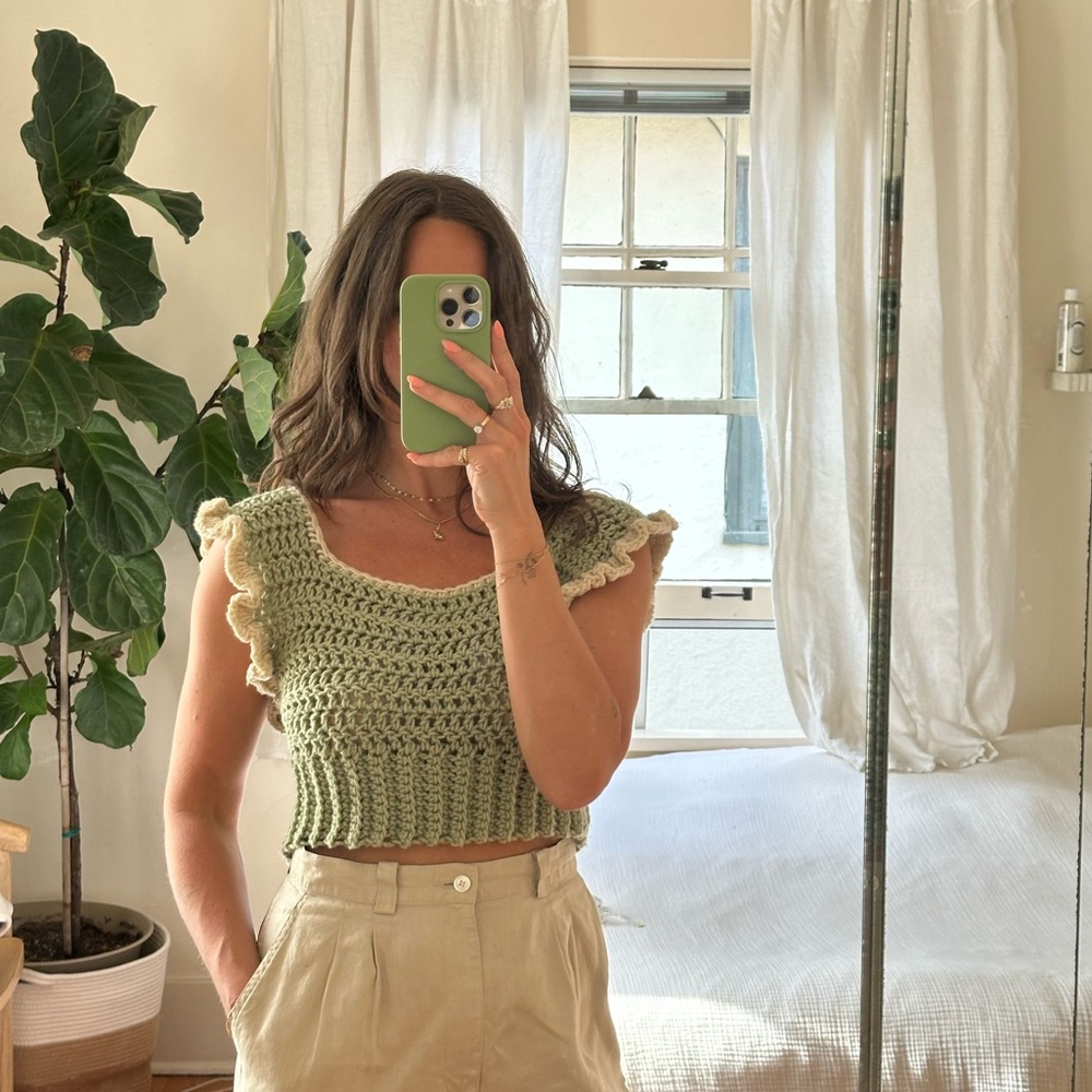 Vintage knit top